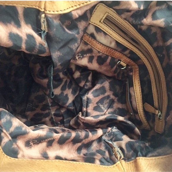 B. Makowsky Yellow Leather Hobo - Picture 3 of 7